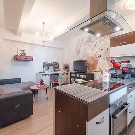 Second Home In Heart Of Bratislava Exterior foto